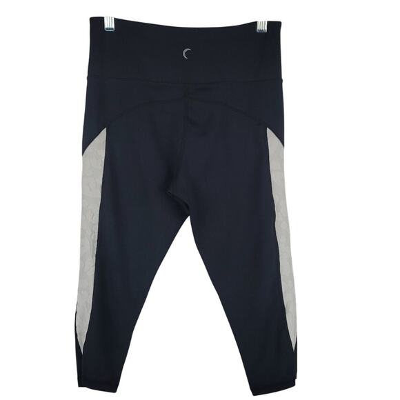 Zyia Active Black White Side Hiking Workout Walking Capri Women's Leggings 6-8 - Picture 2 of 5